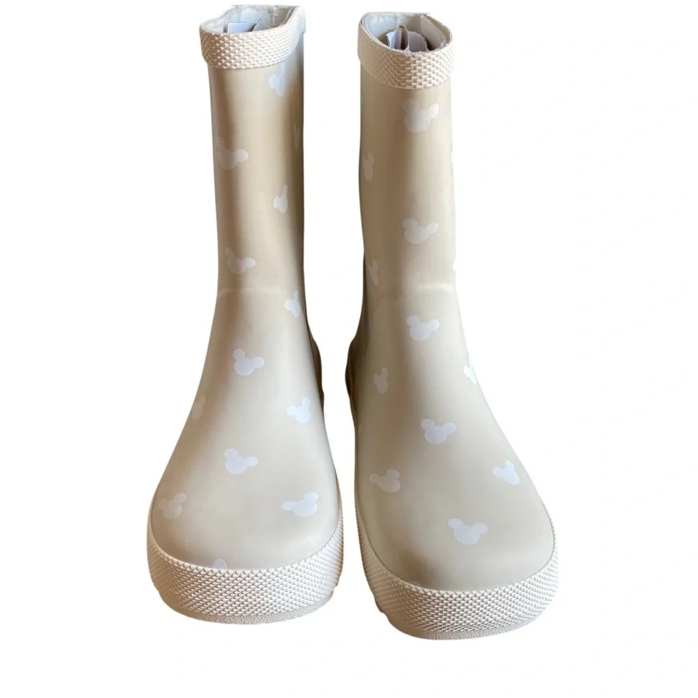 Brand New! Cream/ Neutral/White Mickey Mouse Pattern Rain Boots Size 1